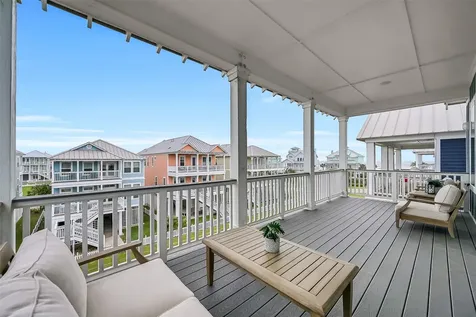 3823 Conch Galveston TX 77554