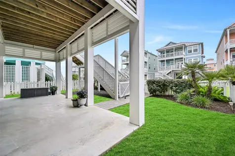 3823 Conch Galveston TX 77554