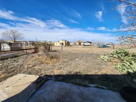 512 N Avenue A Grandfalls TX 79742