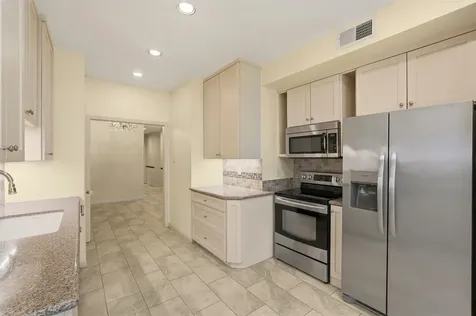10125 Valley Forge Drive Houston TX 77042