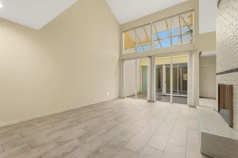 10125 Valley Forge Drive Houston TX 77042