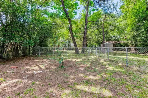 1409 20 1/2 Street Huntsville TX 77340