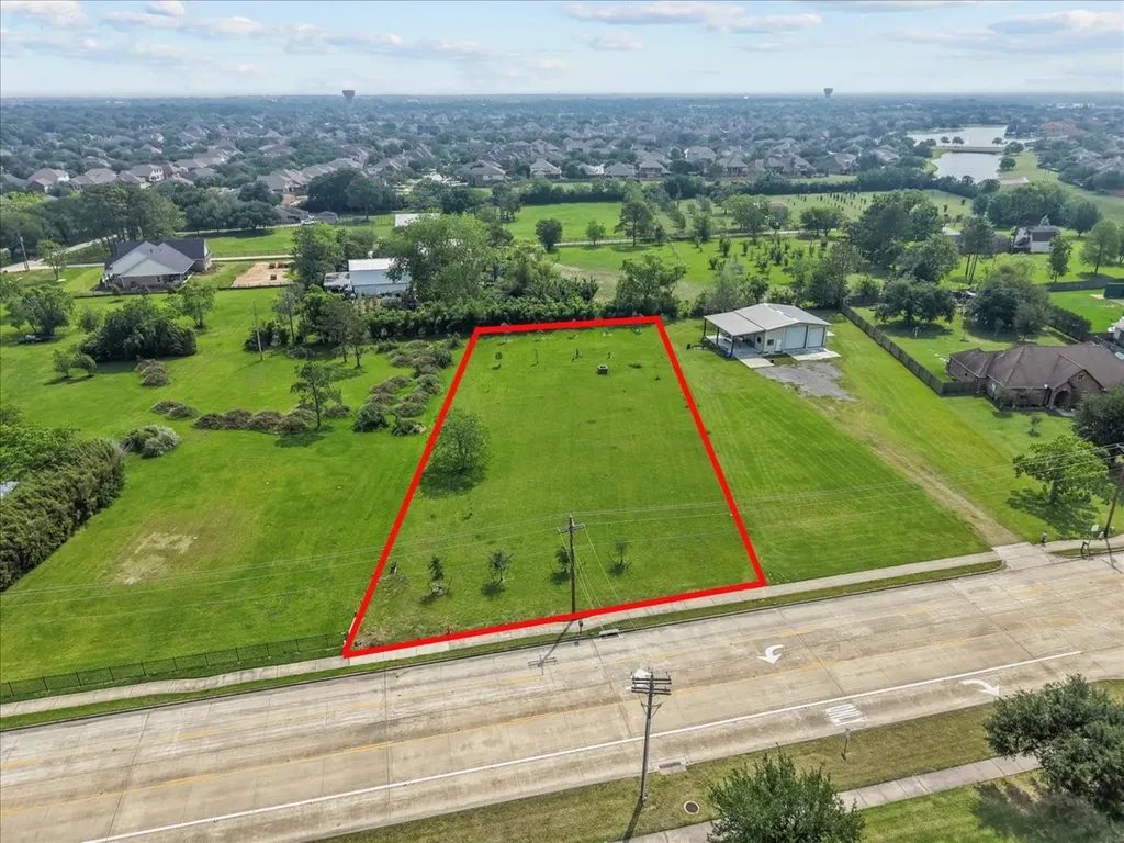 818 Louisiana Avenue League City TX 77573