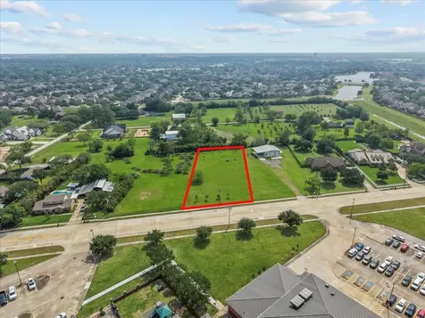 818 Louisiana Avenue League City TX 77573
