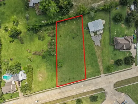 818 Louisiana Avenue League City TX 77573