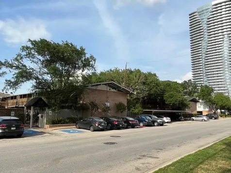 3938 W Alabama Street 10 Houston TX 77027