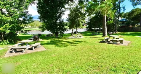 15 Oakwood Lane Huntsville TX 77340