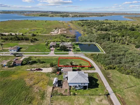 Lot 2 105th Street Galveston TX 77554