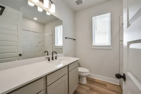 1831 Tioga View Drive Rosharon TX 77583