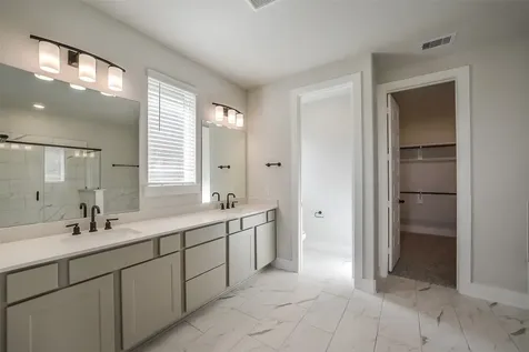 1831 Tioga View Drive Rosharon TX 77583