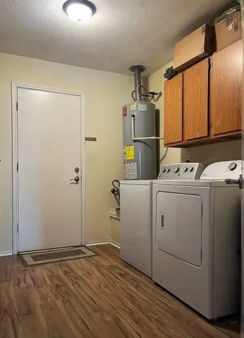 2735 S Peach Hollow Circle Pearland TX 77584