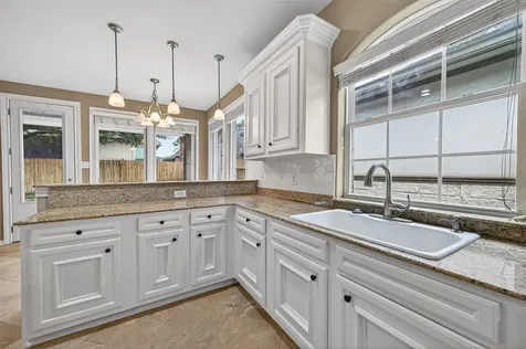 15 Wick Willow Road Montgomery TX 77356