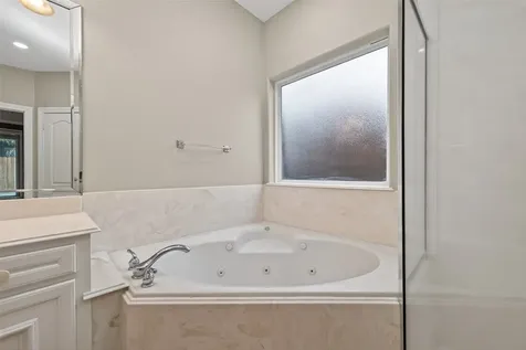 15 Wick Willow Road Montgomery TX 77356