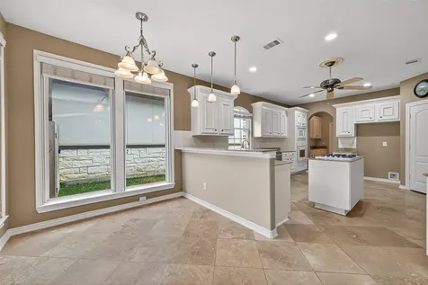 15 Wick Willow Road Montgomery TX 77356