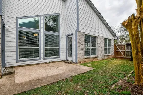 2018 Creek Valley Lane Sugar Land TX 77478