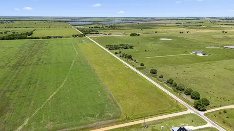 002 County Road 207 East Bernard TX 77435