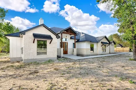 249 Cibolo Way La Vernia TX 78121
