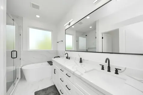 2424 Harrington Street Houston TX 77026