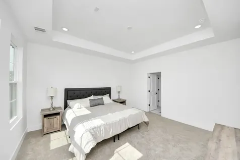 2424 Harrington Street Houston TX 77026