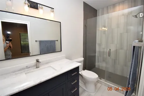 421 Creekside Drive League City TX 77573