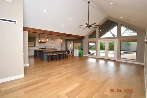 421 Creekside Drive League City TX 77573