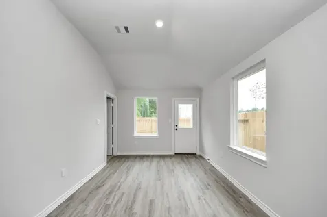 18728 Loom Drive Conroe TX 77306