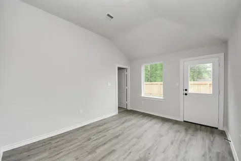 18728 Loom Drive Conroe TX 77306