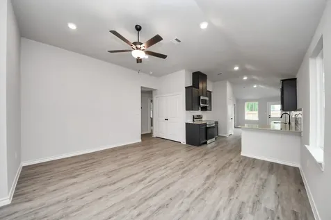 18728 Loom Drive Conroe TX 77306