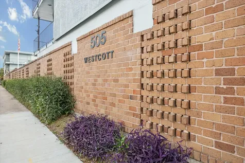 505 Westcott Street 104 Houston TX 77007