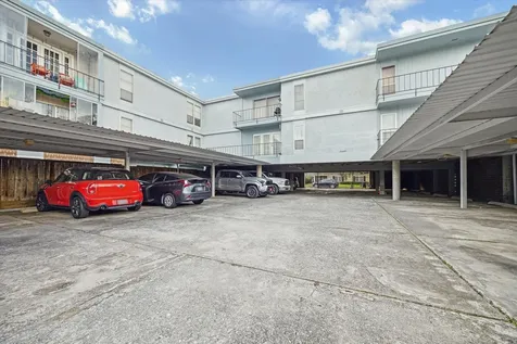 505 Westcott Street 104 Houston TX 77007