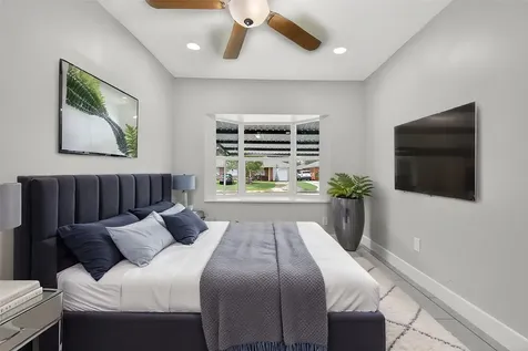 206 Mockingbird Lane Pasadena TX 77502