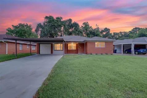 206 Mockingbird Lane Pasadena TX 77502