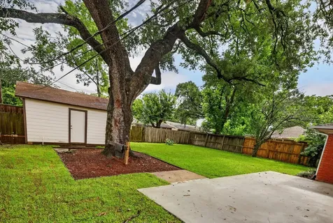 206 Mockingbird Lane Pasadena TX 77502