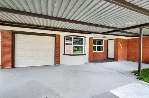206 Mockingbird Lane Pasadena TX 77502