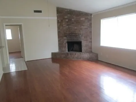 811 Whispering Pine Drive Missouri City TX 77489