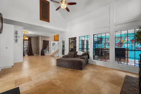 1622 W Hedgecroft Drive El Lago TX 77586