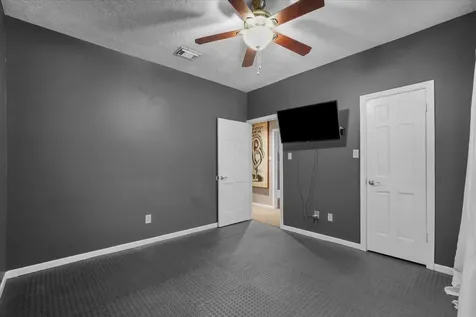 1622 W Hedgecroft Drive El Lago TX 77586