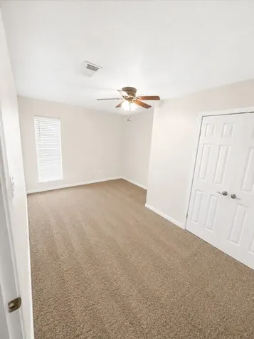 1622 W Hedgecroft Drive El Lago TX 77586