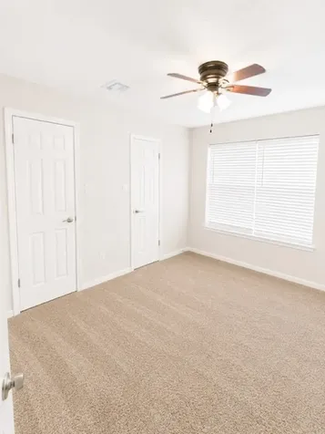 1622 W Hedgecroft Drive El Lago TX 77586