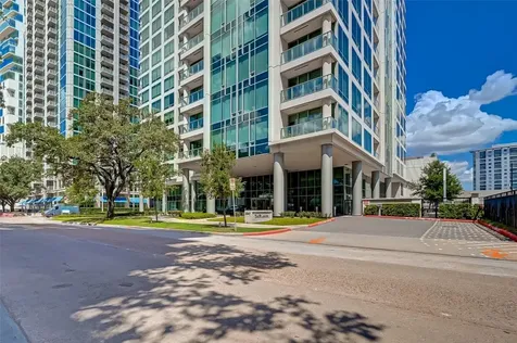 2047 Westcreek Lane 608 Houston TX 77027
