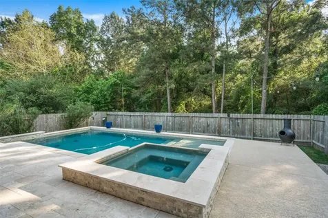275 Capriccio Lane Montgomery TX 77316