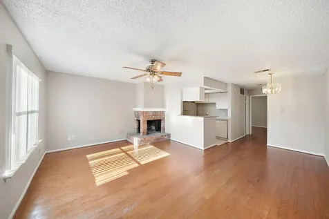 7402 Alabonson Road 506 Houston TX 77088