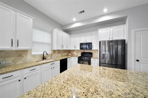 12935 Northpointe Bend Drive Tomball TX 77377