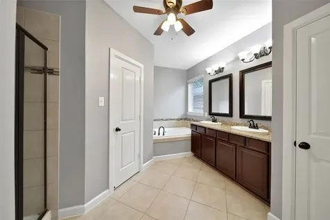 12935 Northpointe Bend Drive Tomball TX 77377