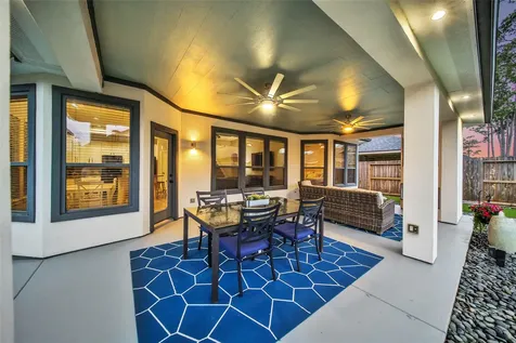 12935 Northpointe Bend Drive Tomball TX 77377