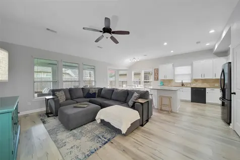 12935 Northpointe Bend Drive Tomball TX 77377