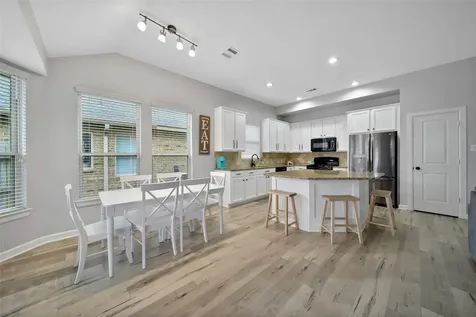12935 Northpointe Bend Drive Tomball TX 77377