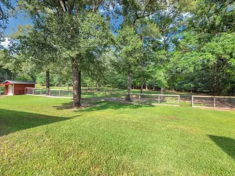689 Cr 771 Nacogdoches TX 75964