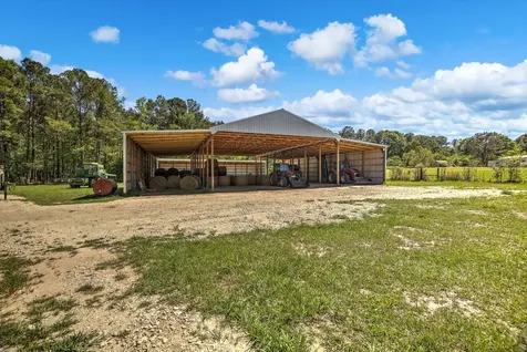 135 A J Murry Road Cleveland TX 77328