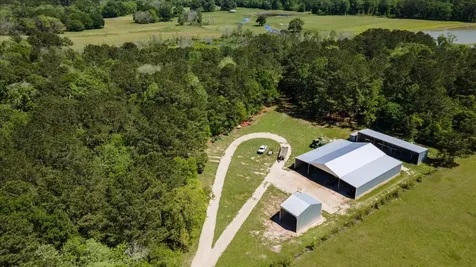 135 A J Murry Road Cleveland TX 77328
